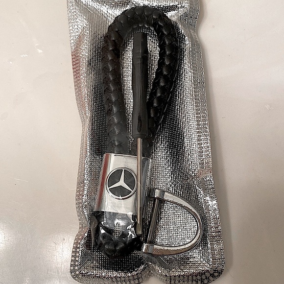 Black Leather Mercedes Keychain - Picture 2 of 12